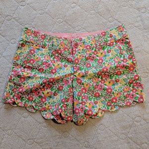 Lilly Pulitzer Scalloped Shorts Ants on Parade Sz2